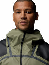Casaca Impermeable OutDry™ Extreme Hombre Whistler Peak™