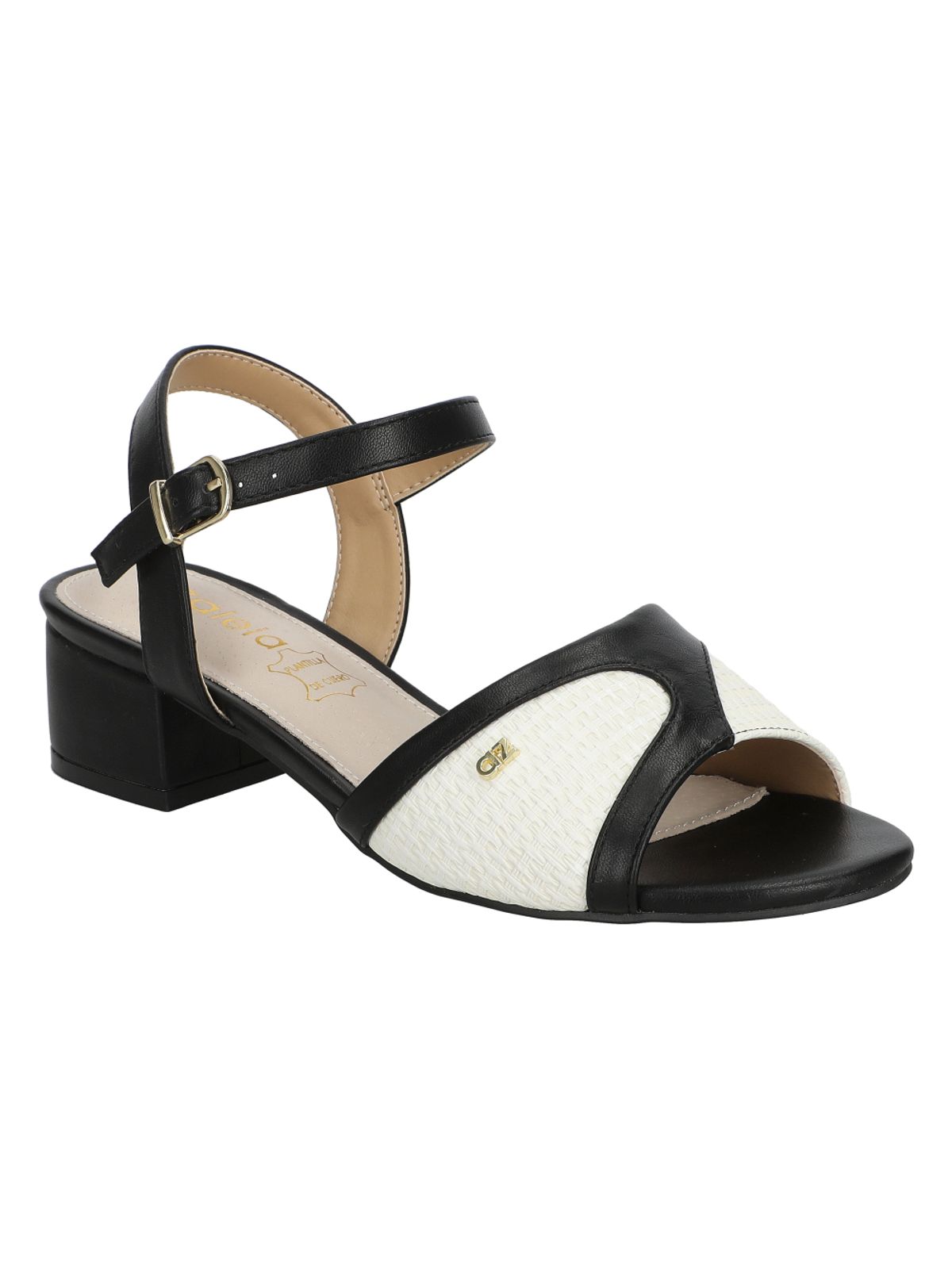 Sandalia Azaleia Sienna-512 Blanco - 1; Sandalia Azaleia Sienna-512 Blanco - 2; Sandalia Azaleia Sienna-512 Blanco - 3; Sandalia Azaleia Sienna-512 Blanco - 4; Sandalia Azaleia Sienna-512 Blanco - 5; Sandalia Azaleia Sienna-512 Blanco - 6; Sandalia Azaleia Sienna-512 Blanco - 7; Sandalia Azaleia Sienna-512 Blanco - 8; Sandalia Azaleia Sienna-512 Blanco - 9; Sandalia Azaleia Sienna-512 Blanco - 10