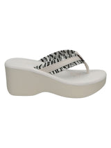 Sandalia Azaleia Lara-609 Marfil - 1; Sandalia Azaleia Lara-609 Marfil - 2; Sandalia Azaleia Lara-609 Marfil - 3; Sandalia Azaleia Lara-609 Marfil - 4; Sandalia Azaleia Lara-609 Marfil - 5; Sandalia Azaleia Lara-609 Marfil - 6; Sandalia Azaleia Lara-609 Marfil - 7; Sandalia Azaleia Lara-609 Marfil - 8; Sandalia Azaleia Lara-609 Marfil - 9; Sandalia Azaleia Lara-609 Marfil - 10
