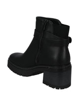 Botín Azaleia Florentina-617 Negro - 1; Botín Azaleia Florentina-617 Negro - 2; Botín Azaleia Florentina-617 Negro - 3; Botín Azaleia Florentina-617 Negro - 4; Botín Azaleia Florentina-617 Negro - 5; Botín Azaleia Florentina-617 Negro - 6; Botín Azaleia Florentina-617 Negro - 7; Botín Azaleia Florentina-617 Negro - 8; Botín Azaleia Florentina-617 Negro - 9; Botín Azaleia Florentina-617 Negro - 10