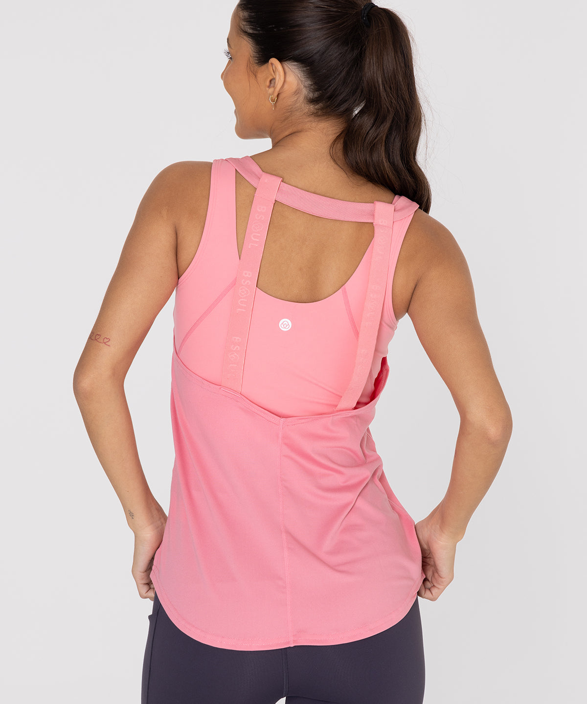 Training Tank Rosado - 1; Training Tank Rosado - 2; Training Tank Rosado - 3; Training Tank Rosado - 4; Training Tank Rosado - 5; Training Tank Rosado - 6; Training Tank Rosado - 7; Training Tank Rosado - 8; Training Tank Rosado - 9; Training Tank Rosado - 10