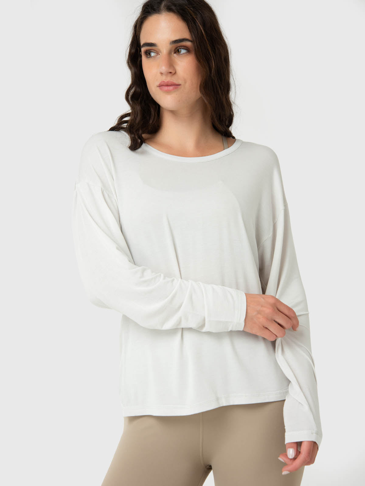 Polo Manga Larga Twist-Back Modal Blanco - 1; Polo Manga Larga Twist-Back Modal Blanco - 2; Polo Manga Larga Twist-Back Modal Blanco - 3; Polo Manga Larga Twist-Back Modal Blanco - 4; Polo Manga Larga Twist-Back Modal Blanco - 5; Polo Manga Larga Twist-Back Modal Blanco - 6; Polo Manga Larga Twist-Back Modal Blanco - 7; Polo Manga Larga Twist-Back Modal Blanco - 8; Polo Manga Larga Twist-Back Modal Blanco - 9; Polo Manga Larga Twist-Back Modal Blanco - 10