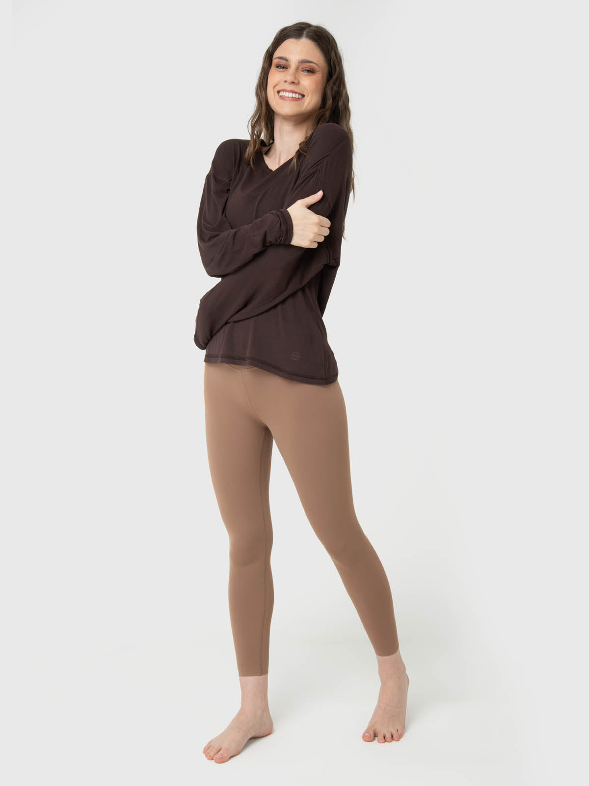 Polo Manga Larga Twist-Back Modal Dark Chocolate