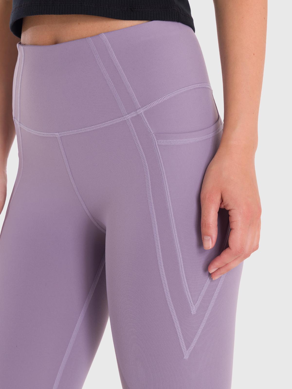 Legging Ankle Maca Morado - 1; Legging Ankle Maca Morado - 2; Legging Ankle Maca Morado - 3; Legging Ankle Maca Morado - 4; Legging Ankle Maca Morado - 5; Legging Ankle Maca Morado - 6; Legging Ankle Maca Morado - 7; Legging Ankle Maca Morado - 8; Legging Ankle Maca Morado - 9; Legging Ankle Maca Morado - 10