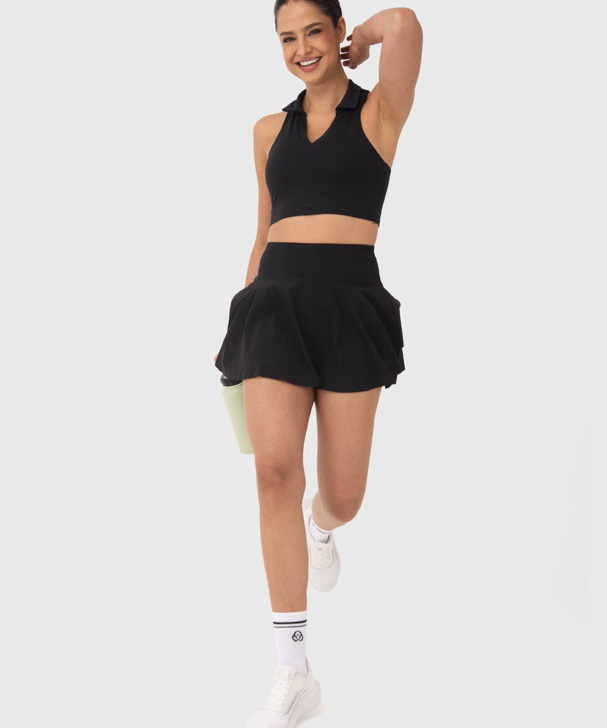 Falda Woven Pleated Skort Negro - 1; Falda Woven Pleated Skort Negro - 2; Falda Woven Pleated Skort Negro - 3; Falda Woven Pleated Skort Negro - 4; Falda Woven Pleated Skort Negro - 5; Falda Woven Pleated Skort Negro - 6; Falda Woven Pleated Skort Negro - 7; Falda Woven Pleated Skort Negro - 8; Falda Woven Pleated Skort Negro - 9; Falda Woven Pleated Skort Negro - 10