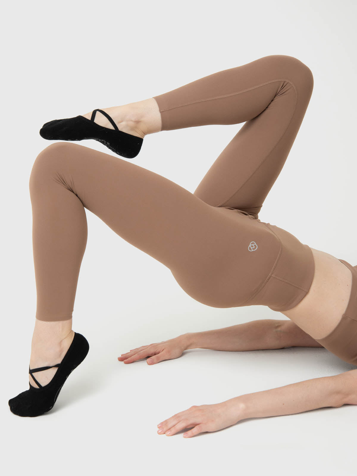 Leggings Ankle Emma Aloe Marrón - 1; Leggings Ankle Emma Aloe Marrón - 2; Leggings Ankle Emma Aloe Marrón - 3; Leggings Ankle Emma Aloe Marrón - 4; Leggings Ankle Emma Aloe Marrón - 5; Leggings Ankle Emma Aloe Marrón - 6; Leggings Ankle Emma Aloe Marrón - 7; Leggings Ankle Emma Aloe Marrón - 8; Leggings Ankle Emma Aloe Marrón - 9; Leggings Ankle Emma Aloe Marrón - 10