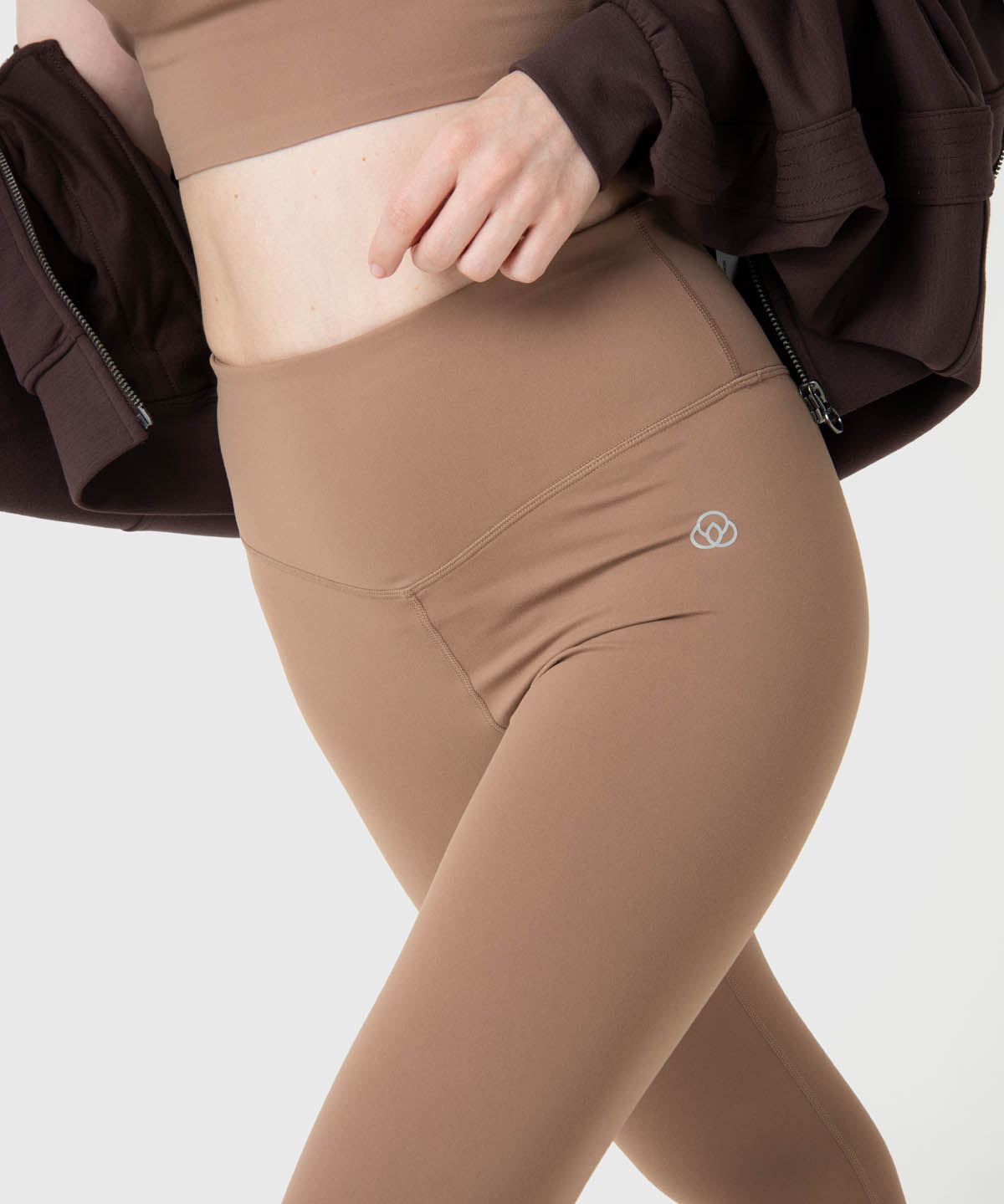 Leggings Ankle Emma Aloe Marrón - 1; Leggings Ankle Emma Aloe Marrón - 2; Leggings Ankle Emma Aloe Marrón - 3; Leggings Ankle Emma Aloe Marrón - 4; Leggings Ankle Emma Aloe Marrón - 5; Leggings Ankle Emma Aloe Marrón - 6; Leggings Ankle Emma Aloe Marrón - 7; Leggings Ankle Emma Aloe Marrón - 8; Leggings Ankle Emma Aloe Marrón - 9; Leggings Ankle Emma Aloe Marrón - 10