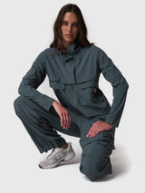 Cortaviento Jane Militar Green - 1; Cortaviento Jane Militar Green - 2; Cortaviento Jane Militar Green - 3; Cortaviento Jane Militar Green - 4; Cortaviento Jane Militar Green - 5; Cortaviento Jane Militar Green - 6; Cortaviento Jane Militar Green - 7; Cortaviento Jane Militar Green - 8; Cortaviento Jane Militar Green - 9; Cortaviento Jane Militar Green - 10