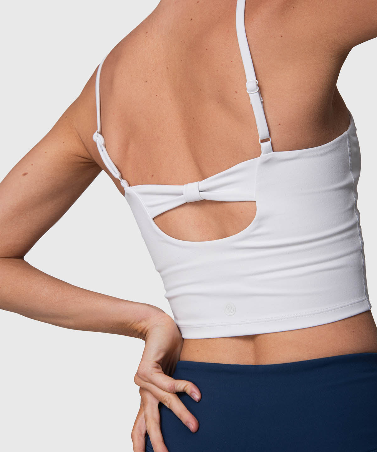 Bra Crop Open Back Aloe Blanco - 1; Bra Crop Open Back Aloe Blanco - 2; Bra Crop Open Back Aloe Blanco - 3; Bra Crop Open Back Aloe Blanco - 4; Bra Crop Open Back Aloe Blanco - 5; Bra Crop Open Back Aloe Blanco - 6; Bra Crop Open Back Aloe Blanco - 7; Bra Crop Open Back Aloe Blanco - 8; Bra Crop Open Back Aloe Blanco - 9; Bra Crop Open Back Aloe Blanco - 10