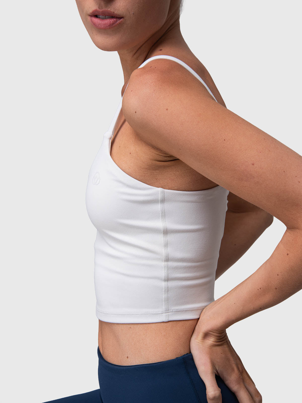 Bra Crop Open Back Aloe Blanco - 1; Bra Crop Open Back Aloe Blanco - 2; Bra Crop Open Back Aloe Blanco - 3; Bra Crop Open Back Aloe Blanco - 4; Bra Crop Open Back Aloe Blanco - 5; Bra Crop Open Back Aloe Blanco - 6; Bra Crop Open Back Aloe Blanco - 7; Bra Crop Open Back Aloe Blanco - 8; Bra Crop Open Back Aloe Blanco - 9; Bra Crop Open Back Aloe Blanco - 10