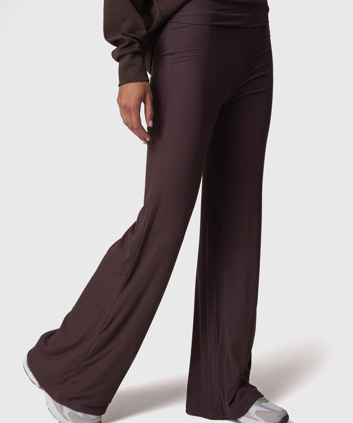 Leggings Flare Modal Rib Dark Chocolate - 1; Leggings Flare Modal Rib Dark Chocolate - 2; Leggings Flare Modal Rib Dark Chocolate - 3; Leggings Flare Modal Rib Dark Chocolate - 4; Leggings Flare Modal Rib Dark Chocolate - 5; Leggings Flare Modal Rib Dark Chocolate - 6; Leggings Flare Modal Rib Dark Chocolate - 7; Leggings Flare Modal Rib Dark Chocolate - 8; Leggings Flare Modal Rib Dark Chocolate - 9; Leggings Flare Modal Rib Dark Chocolate - 10